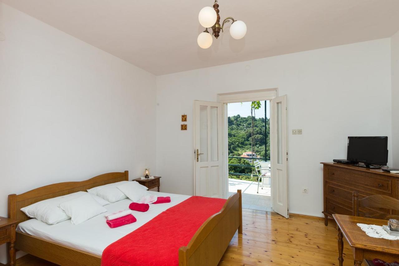 Apartments Miskovic Donje Celo Habitación foto